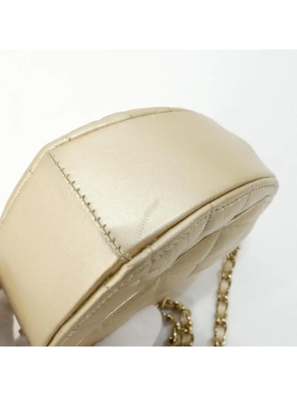 Chanel Shoulder Bag Gold